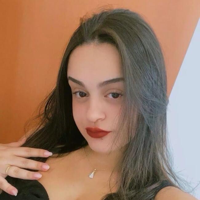 Babysitter in Póvoa de Varzim: Aline