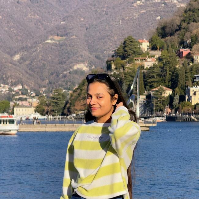 Babysitter a Milano: Aarohi