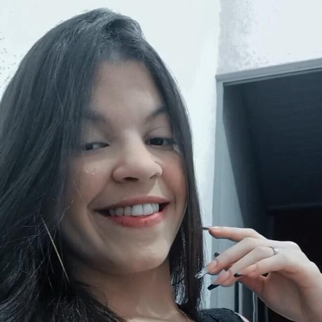 Babá em Osasco: Julia