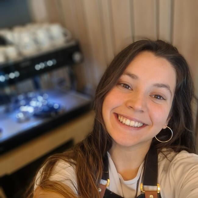 Canguro en Gandía: Agustina Belén