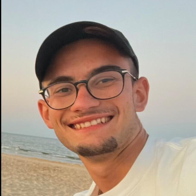 Babysitter in Lisbon: Tiago