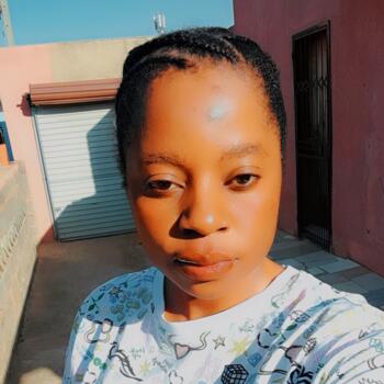 Babysitter Johannesburg: Theresa