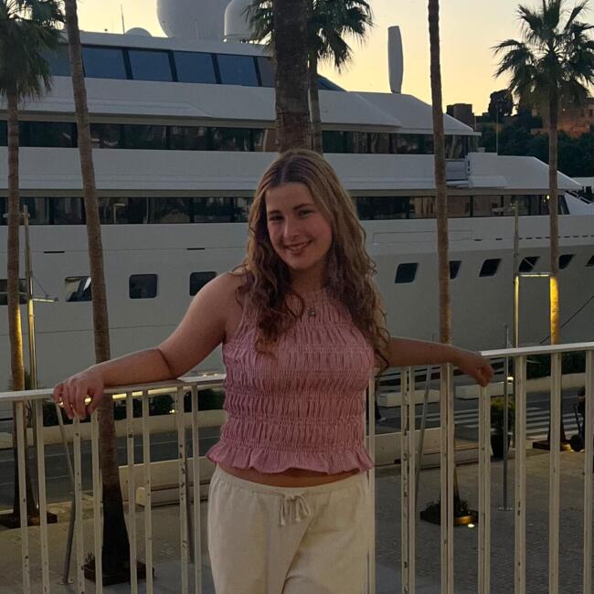 Babysitter in Ramalde: Joana