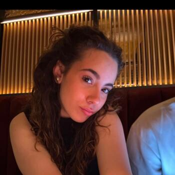 Babysitter in Rome: Eleonora