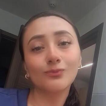 Niñera Salinas: Jeimy