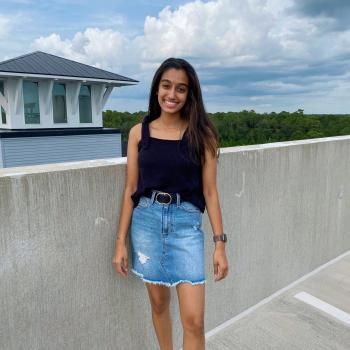 Babysitter in Orlando: Reya