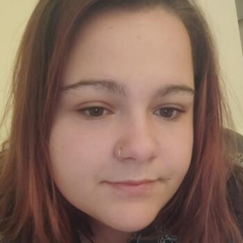 Baby-sitter in La Rochelle: Alicia