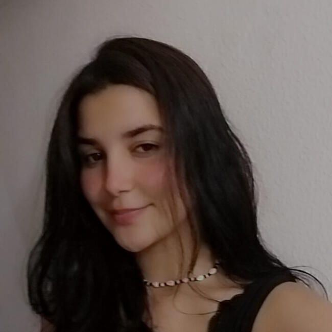 Babysitter in Vila Real: Luciana
