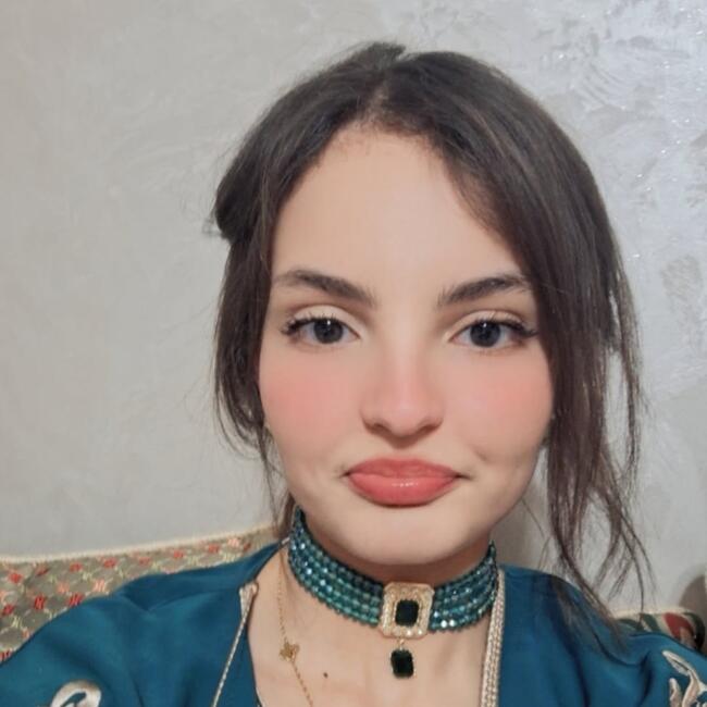 Babysitter in Huelva: Khawla