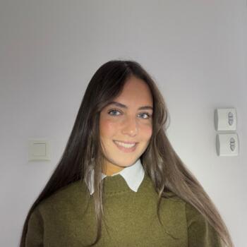 Babysitter in Mayenne: Lisa