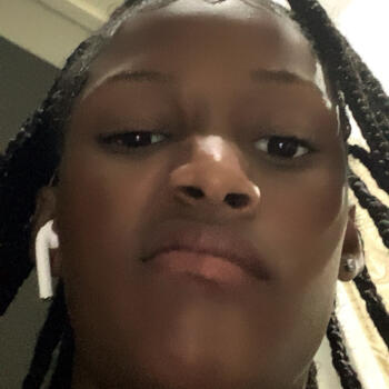 Babysitter in Amadora: Kelly