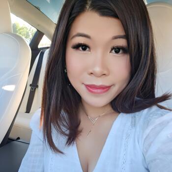 Baby-sitter Port Coquitlam: Maggie zi ying