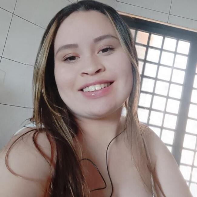 Babysitting job in Botucatu: Kesya