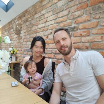 Babysitting job in Dublin: babysitting job Sunyeong