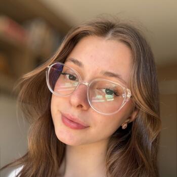 Babysitter Blumenau: Titia Manda