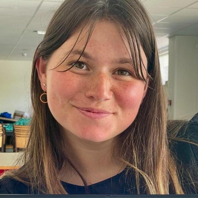 Babysitter in Le Havre: Aëla