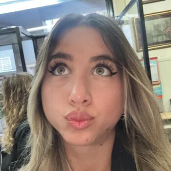 Babysitter a Napoli: Fiorella