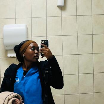Babysitter Themba: Oratile