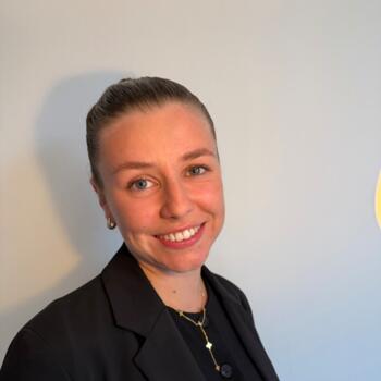 Babysitter in Champs-sur-Marne: Juliane