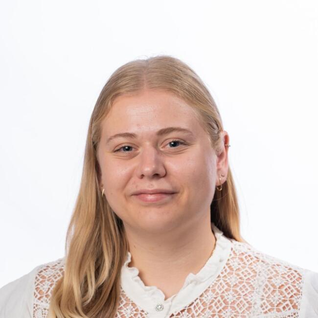 Babysitter in Genk: Emilia