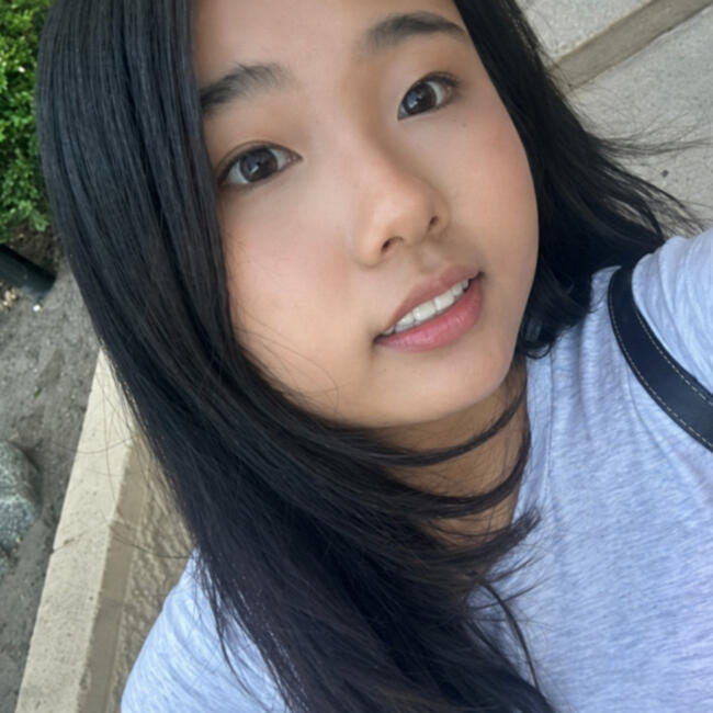 Babysitter in Los Angeles: Iris