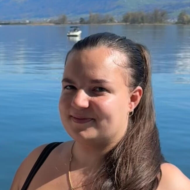 Baby-sitter in Wald: Vivien