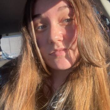 Babysitter Coutances: Cathy