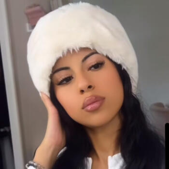 Babysitter in New York: Laura