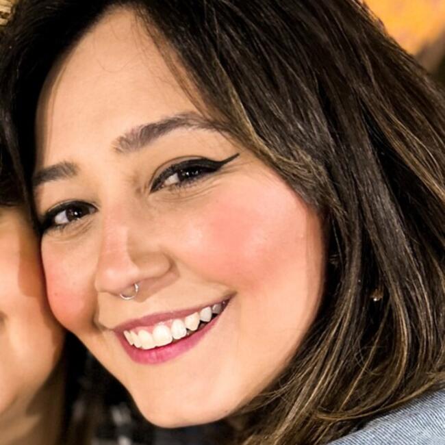 Babysitter in Uberlândia: Giovanna