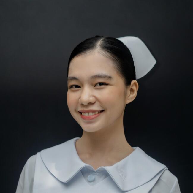 Babysitter in Manila: Rose