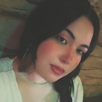 Babysitter in Natal: Joice