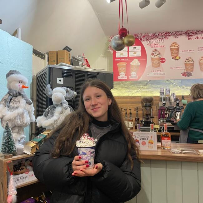 Babysitter in Helvoirt: Philippa