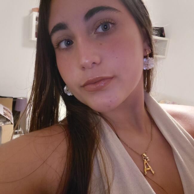 Babá em Granada: Alba