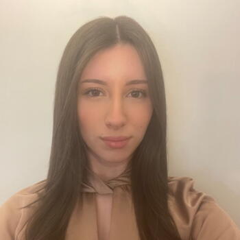 Baby-sitter Levallois-Perret: Lily