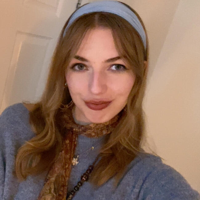 Babysitter in Bournemouth: Charlotte