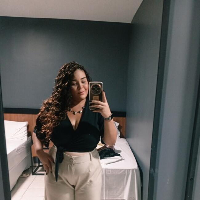 Babysitter in Recife: Alyce