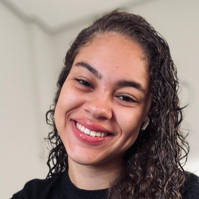 Babysitter in Vitória da Conquista: Giovanna