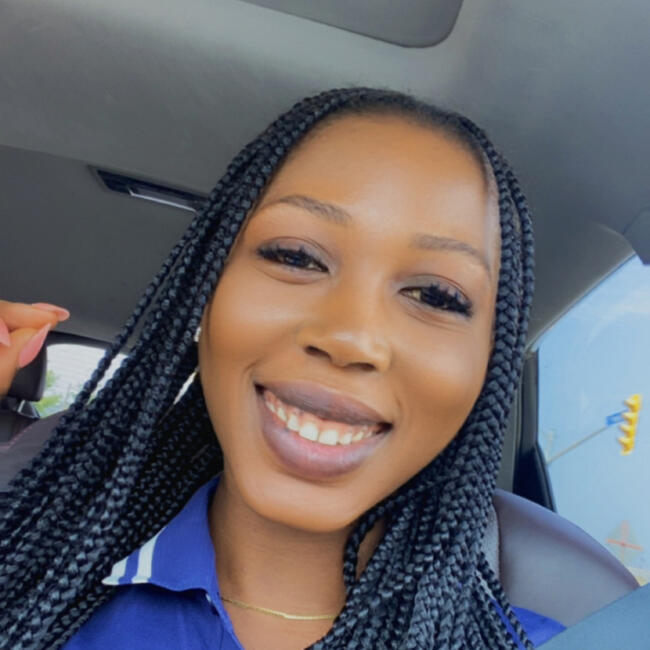 Babysitter in Niagara Falls: Eunice Tangekaan