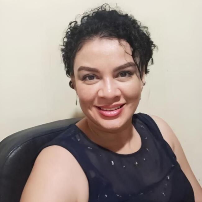 Babysitter in Heredia: Marcela