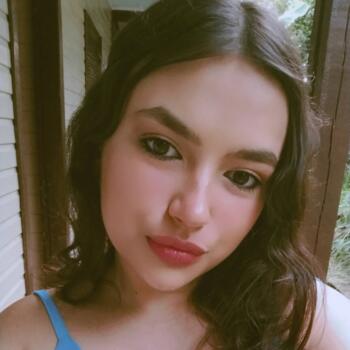 Babysitter in Gravataí: Bruna