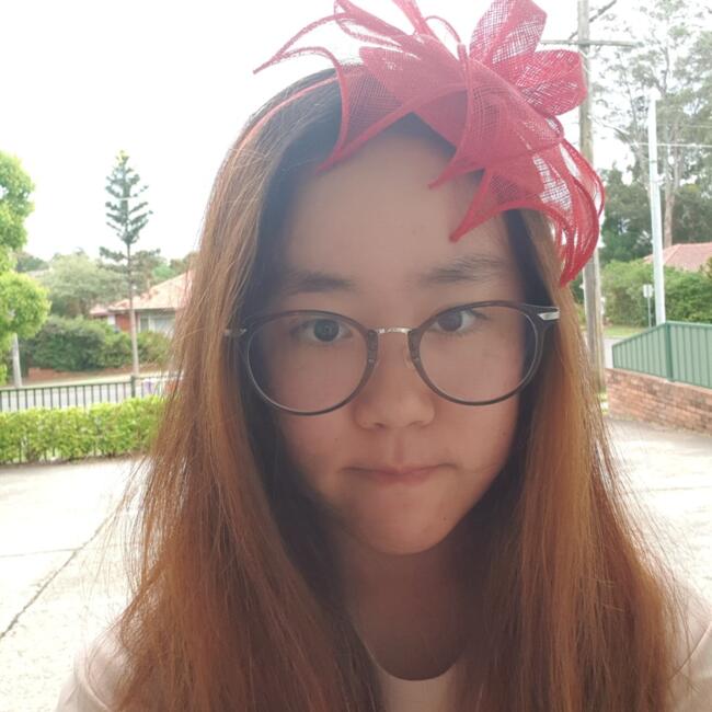 Babysitter in Sydney: Daniella