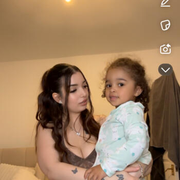 Parent Nottingham: Leila