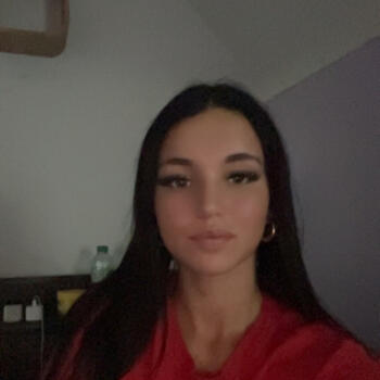 Baby-sitter Maurepas: Sarah