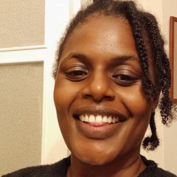 Babysitter Nairobi: Linet