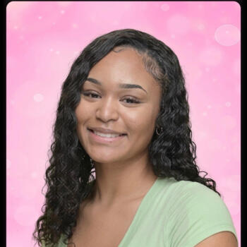 Babysitter in Summerlin South: Treice