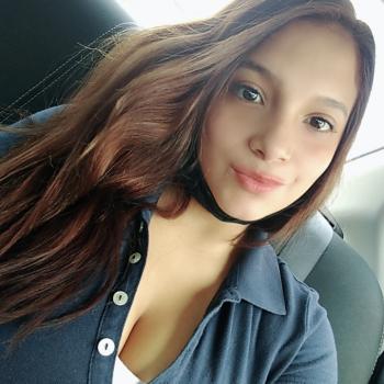 Babysitter Apodaca: Jenifer