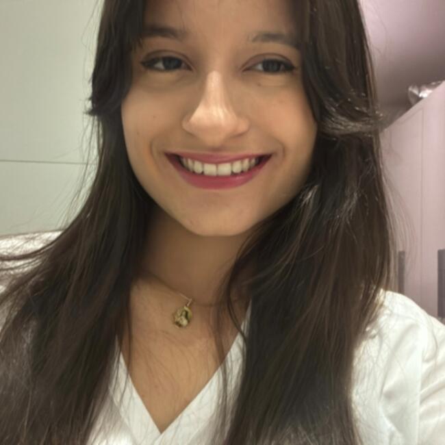 Babysitter in Uberlândia: Milena