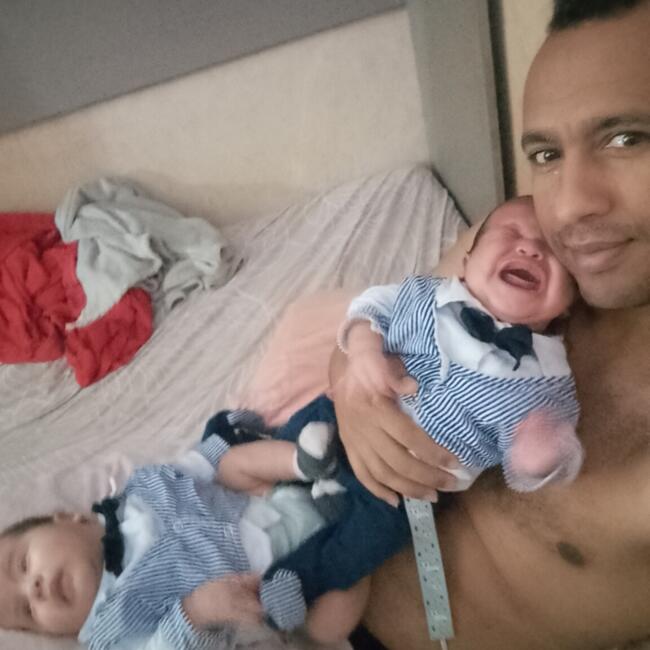 Emprego de babá em Limeira: Eduardo