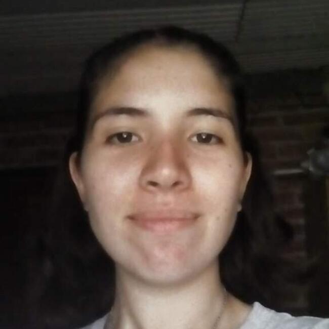 Babysitter in Salta: Antonella