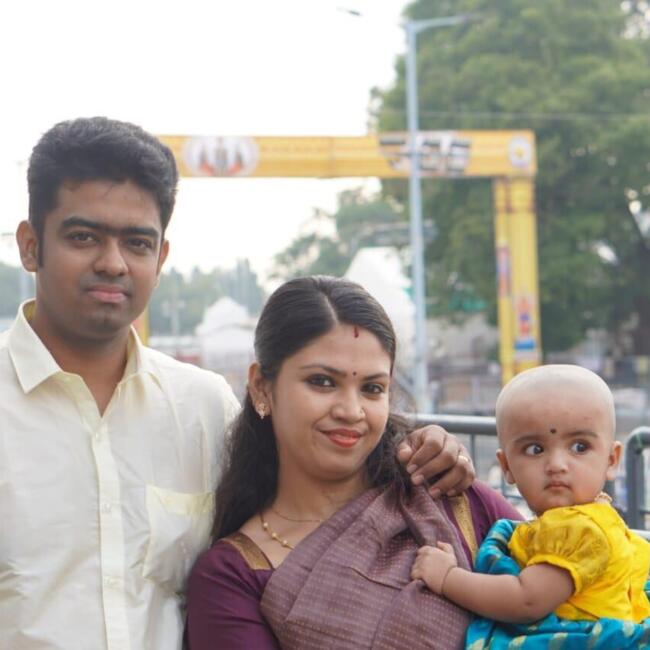 बंगलौर में बेबीसिटिंग की नौकरी: Roja